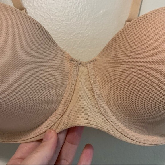 Auden lightly lined strapless bra size 34d - Picture 2 of 5